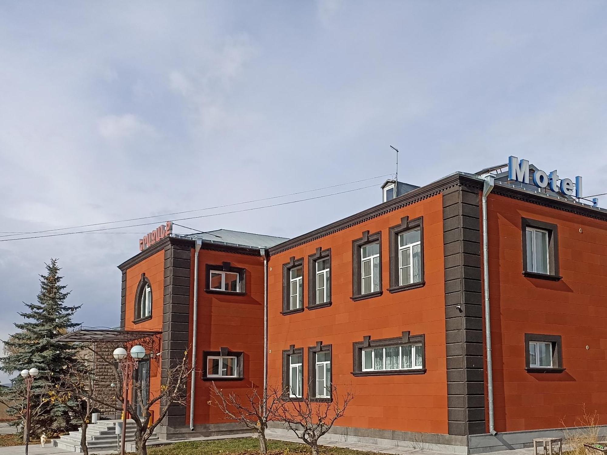 Erazank Hotel Gyumri Exterior photo