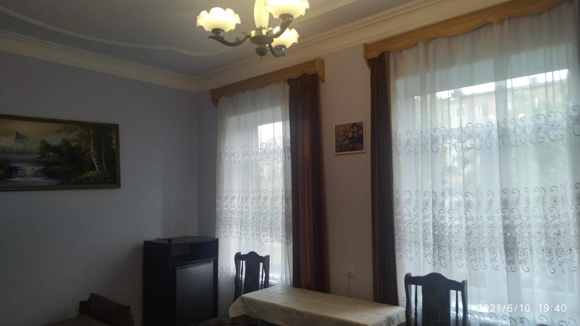 Erazank Hotel Gyumri Room photo